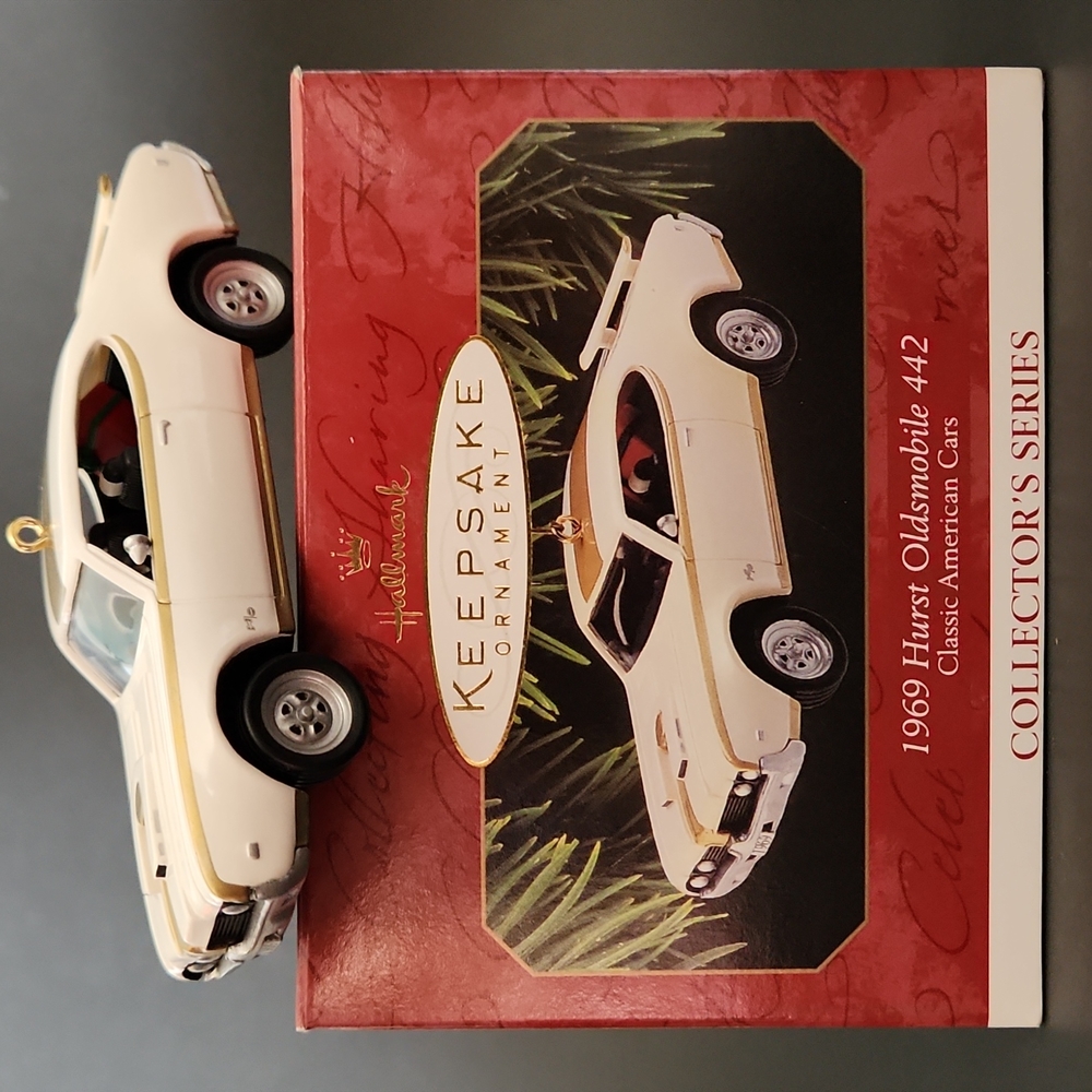 1969 Hurst Oldsmobile 442 Collector's Series Ornament VTG 1997 GM